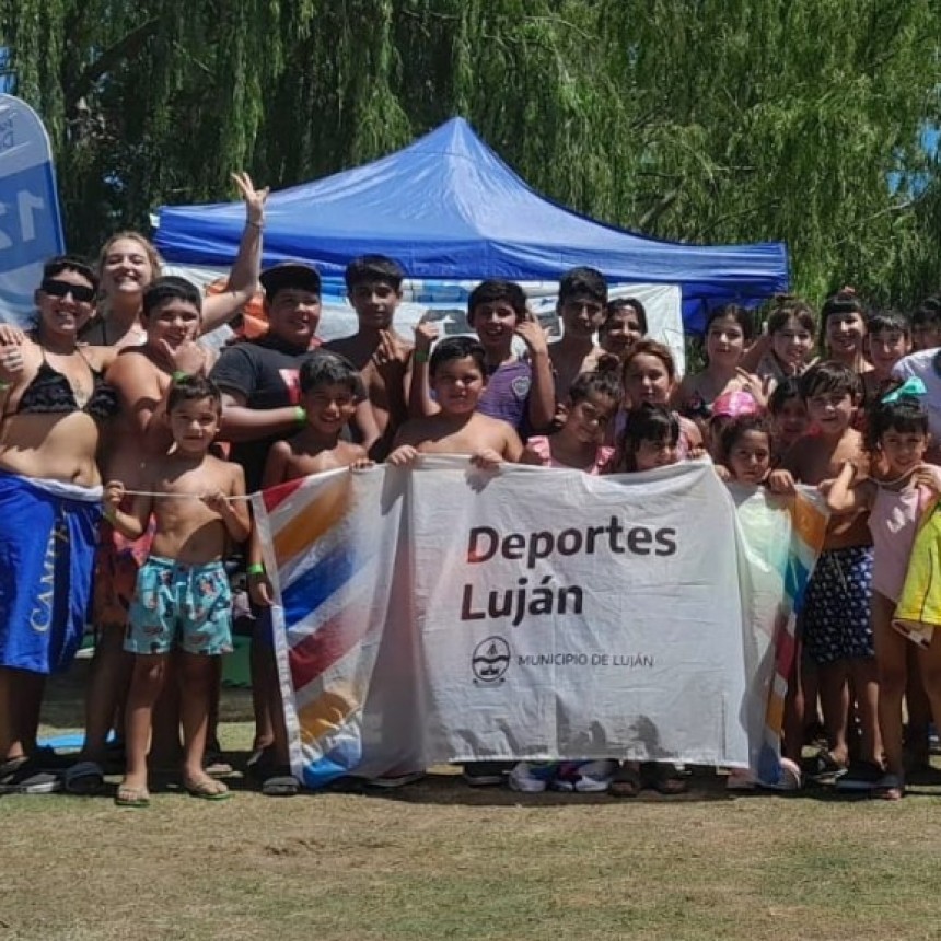 400 niños y niñas lujanenses viajan al Centro Recreativo Nacional de Ezeiza