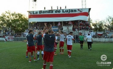 Argentino de Quilmes le arrebató el triunfo a Luján