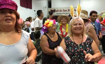 Exitoso baile de carnaval de la Tercera Edad