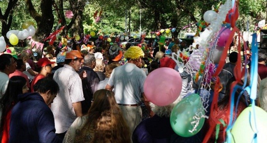 Cierre de la colonia a puro carnaval