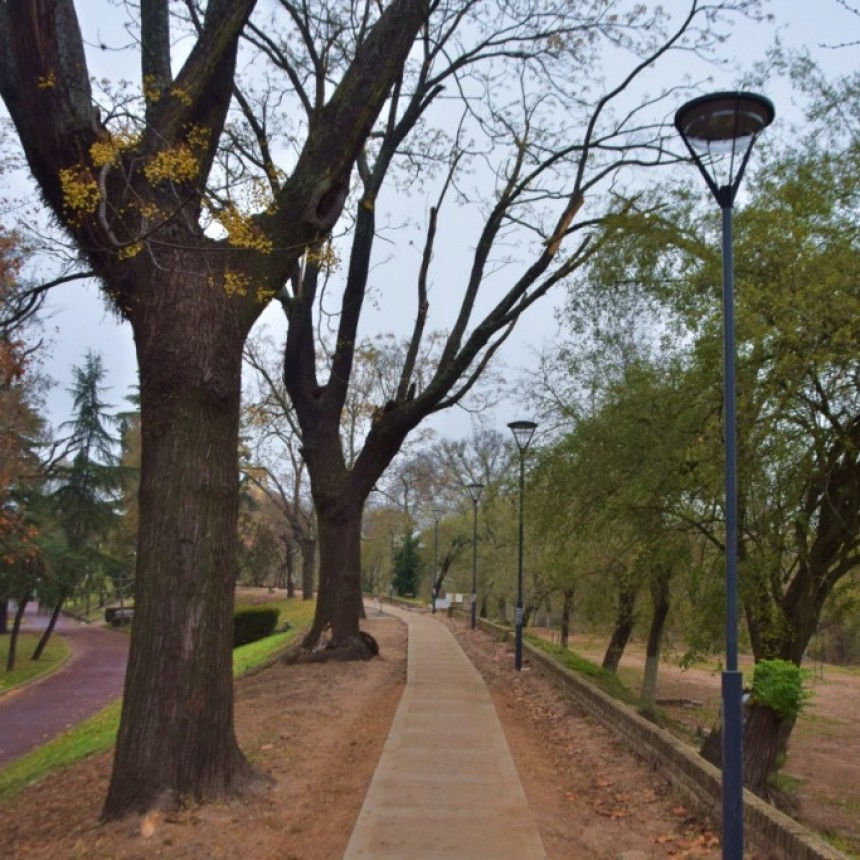 Avanzan las obras recuperación y renovación del Parque Ameghino