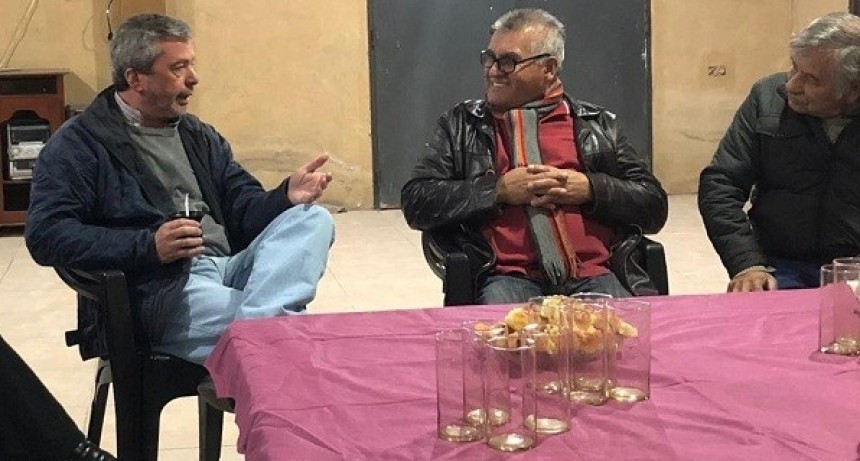 Fernando Casset recorrió los barrios San Jorge y Villa del Parque