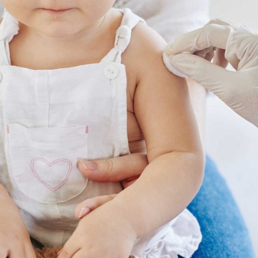 Coronavirus: comenzará la vacunación de niñas y niños desde los 6 meses de edad
