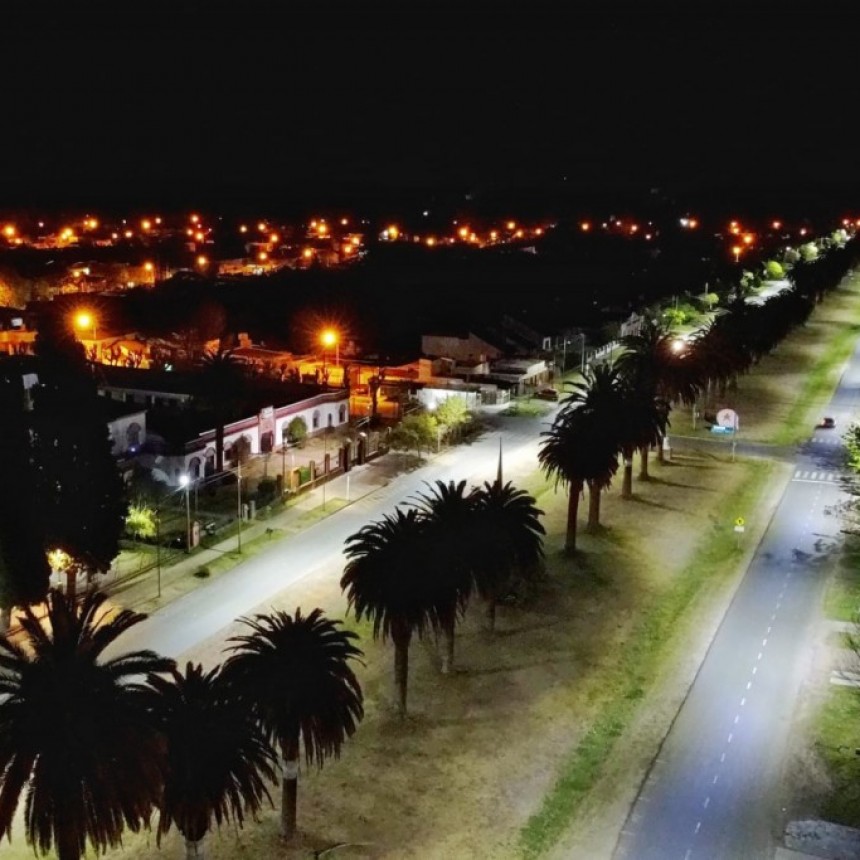 Nueva iluminación LED en avenida Flandes y Fray Manuel de Torres