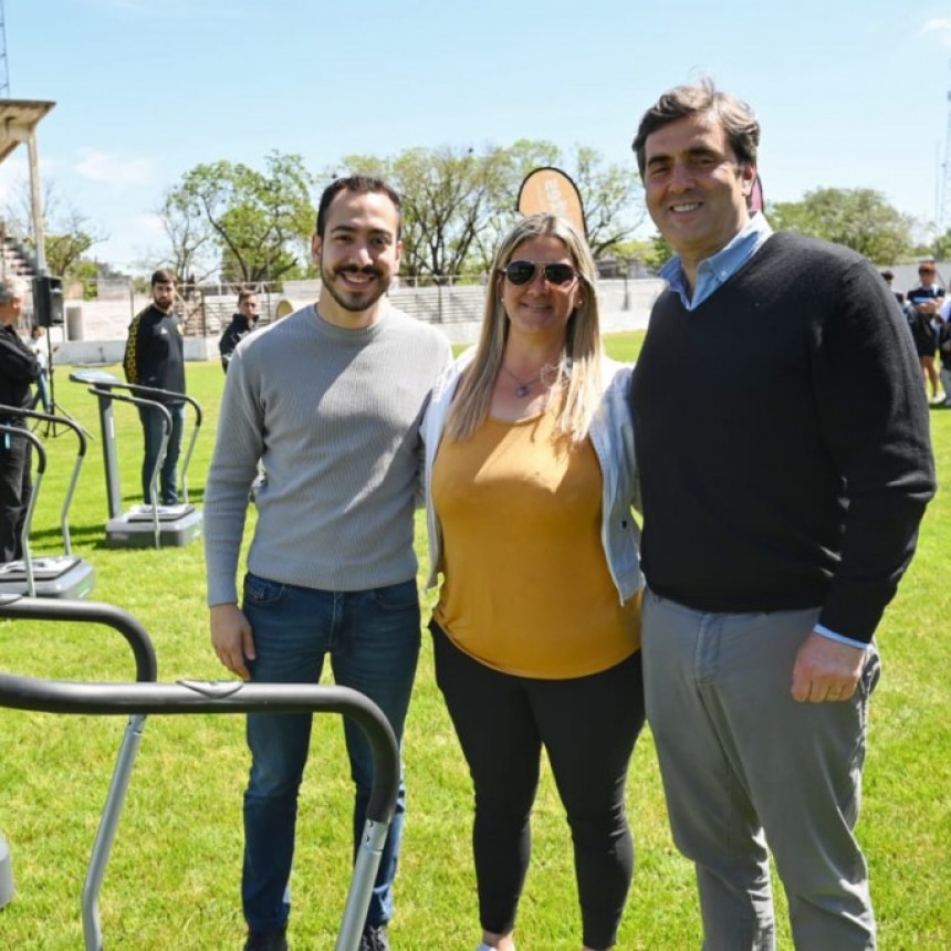 El Intendente entregó equipamiento deportivo a diversas instituciones