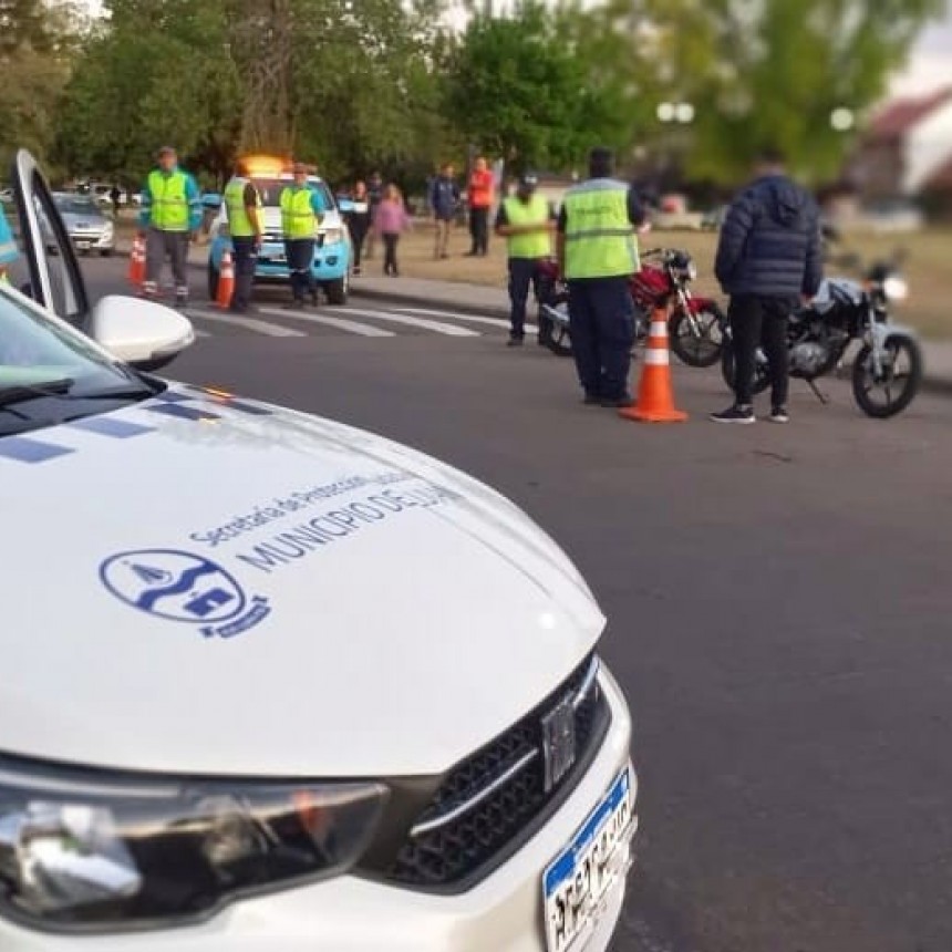 Seguridad: cinco vehículos y seis licencias retenidas en operativos de control vehicular