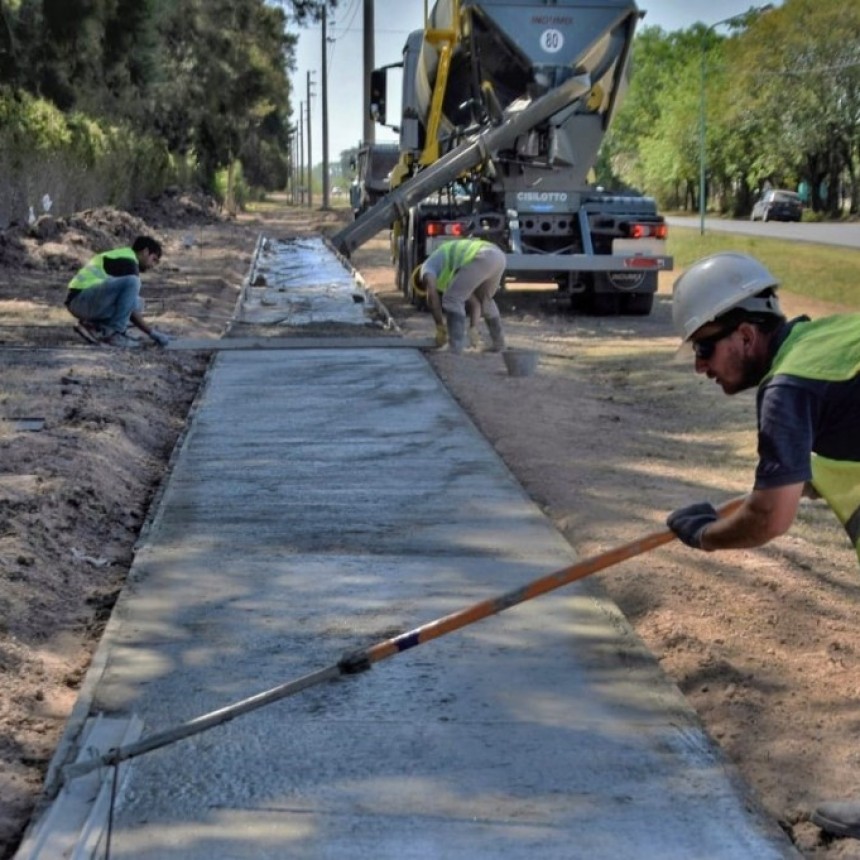 Avanza la construcción de un sendero peatonal de Pueblo Nuevo
