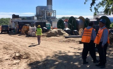 Denuncian que "la termoeléctrica sigue en construcción"