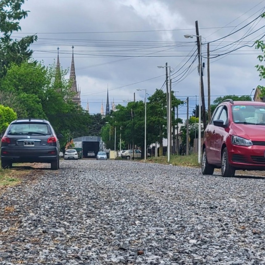 El Municipio finalizó el empedrado de 168 calles de tierra en barrios y localidades